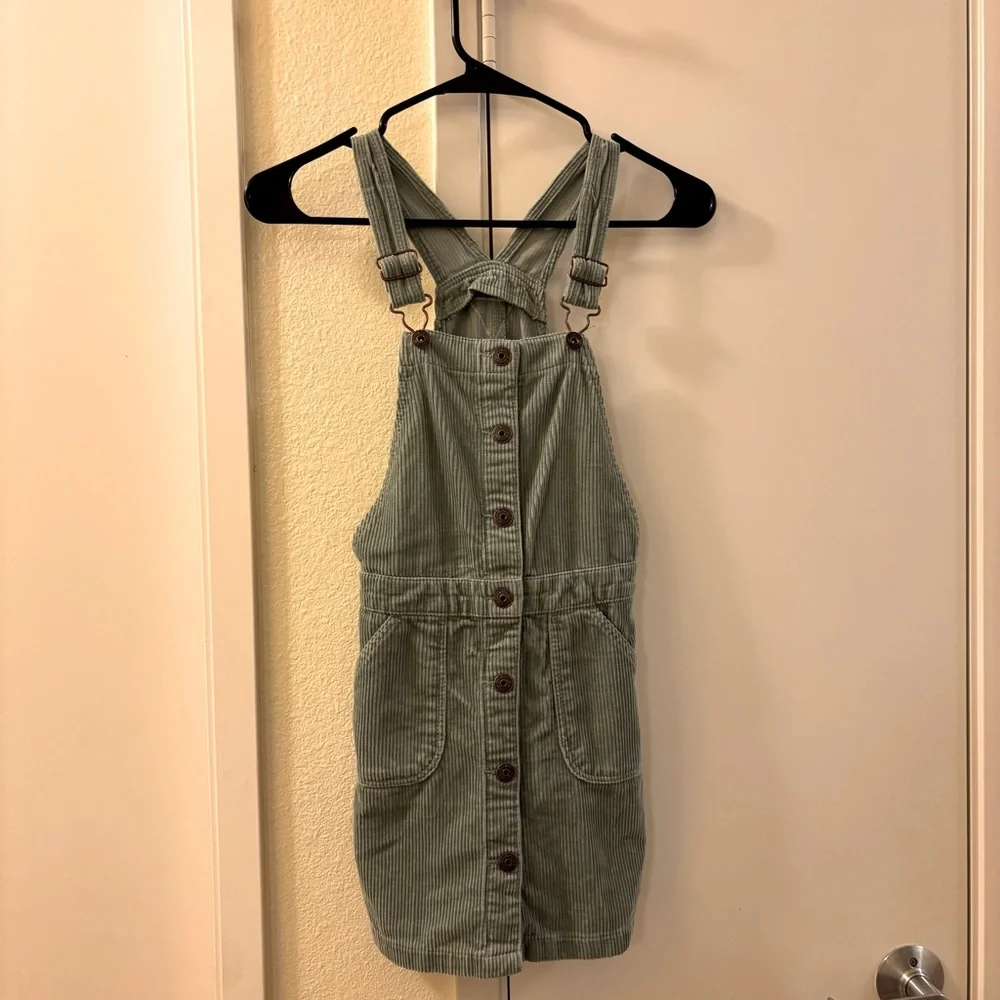 Oshkosh B’gosh Girls Cotton Overalls - Size 8 - Picture 1 of 7